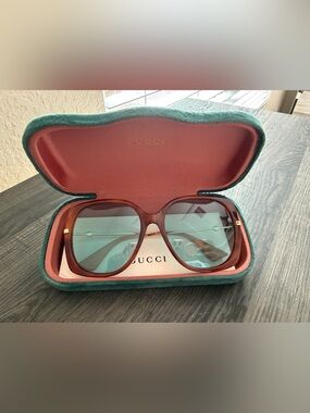 Authentic Gucci Oversized Square Sunglasses Brown Teal Lenses w/ Case
